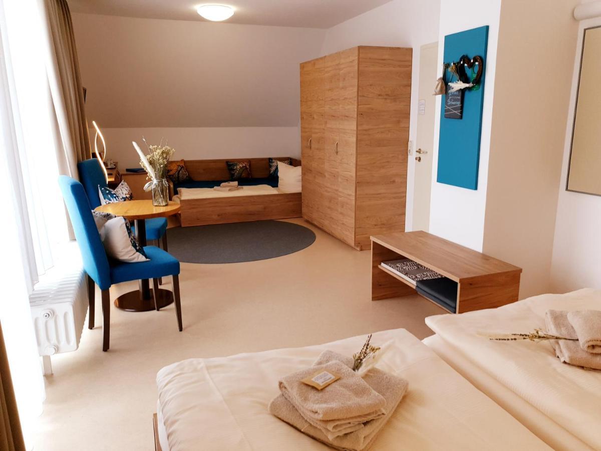 Pilgrims Inn Kreischa Eksteriør bilde