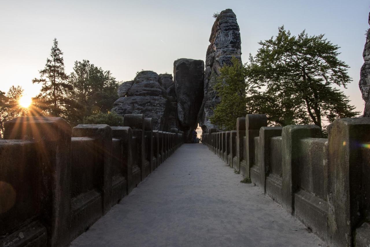 Pilgrims Inn Kreischa Eksteriør bilde