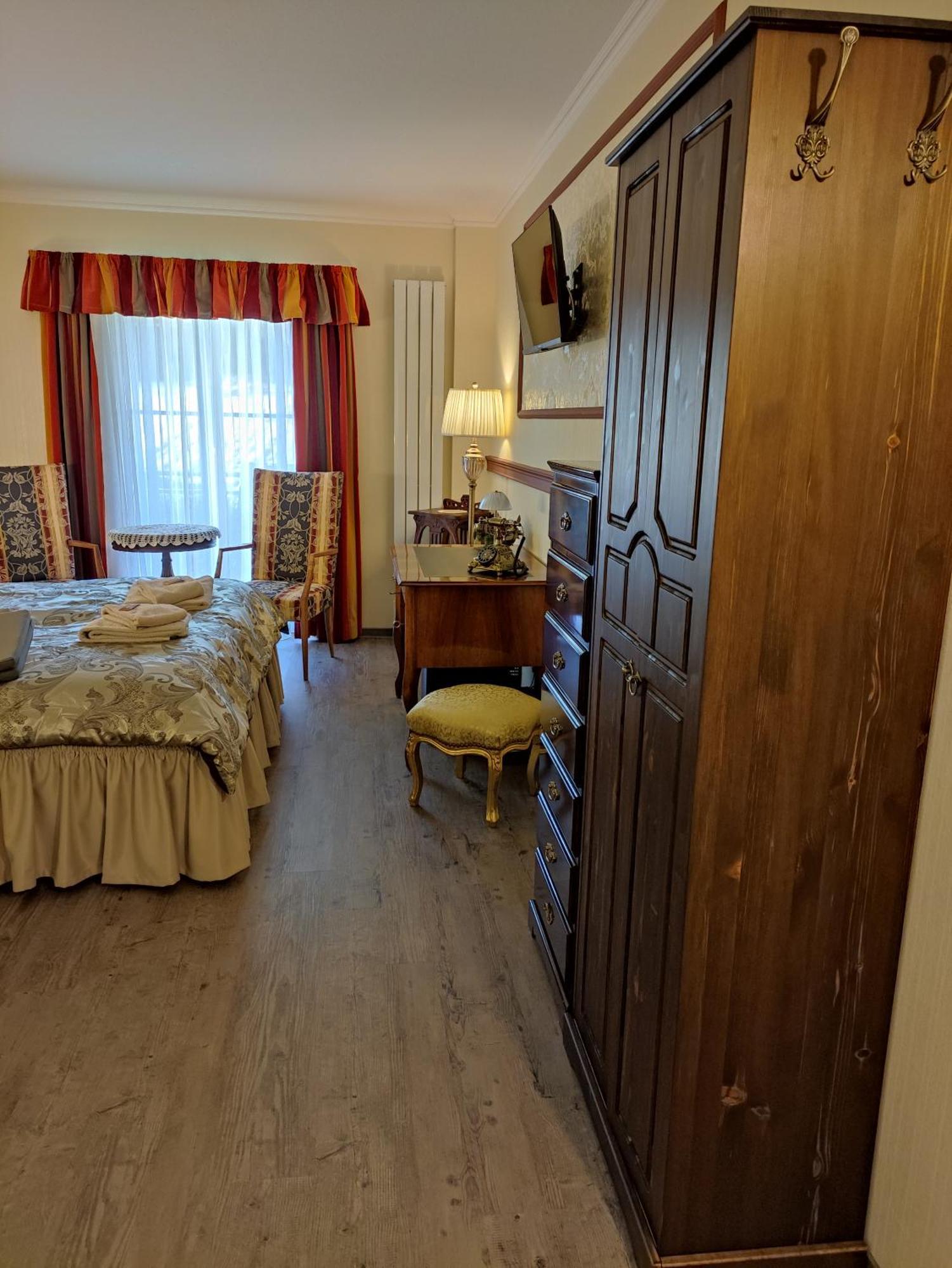 Pilgrims Inn Kreischa Eksteriør bilde